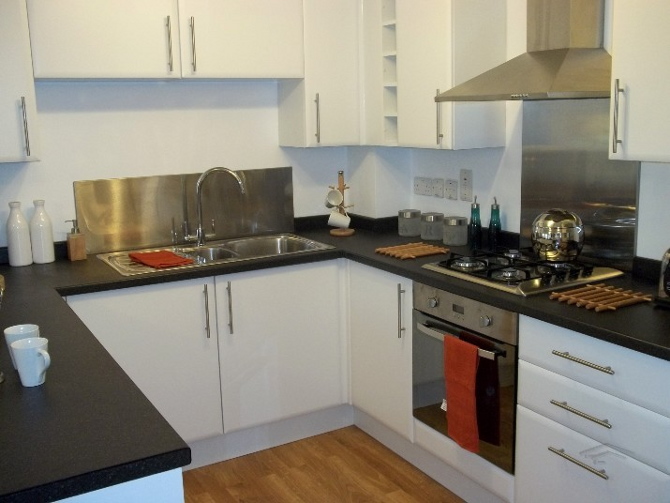 Home Refurbishment London Chingford - Broad Oak - EuroTop