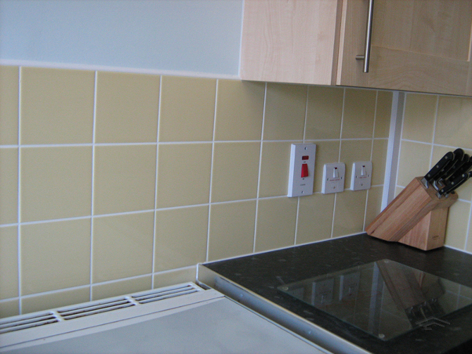 Kitchen and Bathroom Refurbishment London - Holloway Estate - EuroTop