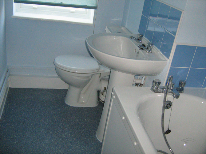 Kitchen and Bathroom Refurbishment London - Holloway Estate - EuroTop