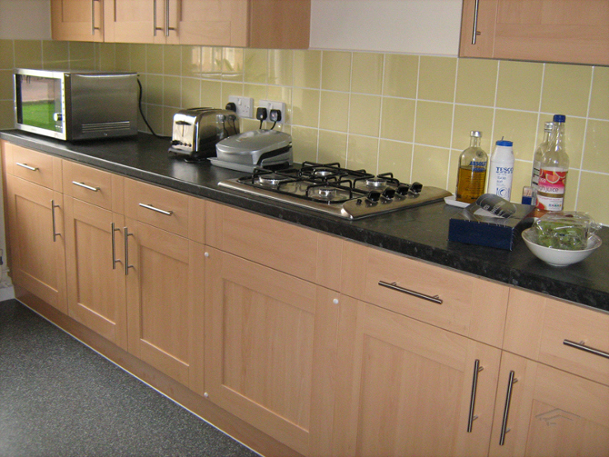 Kitchen and Bathroom Refurbishment London - Holloway Estate - EuroTop