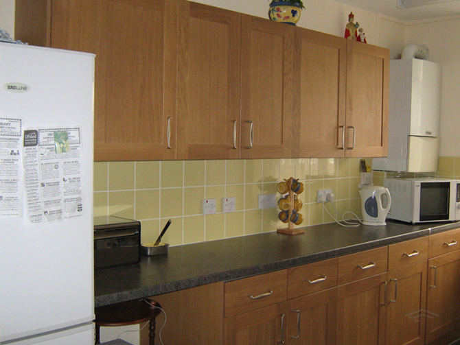 Kitchen and Bathroom Refurbishment London - Holloway Estate - EuroTop