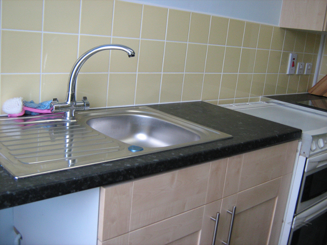 Kitchen and Bathroom Refurbishment London - Holloway Estate - EuroTop