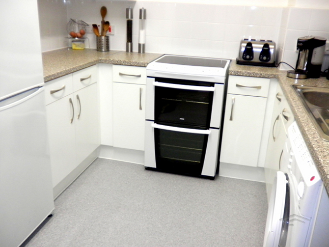 Kitchen and Bathroom Refurbishment London - Peckham - EuroTop