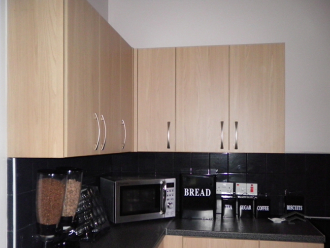 Kitchen and Bathroom Refurbishment London - Tower Hamlets 1 - EuroTop