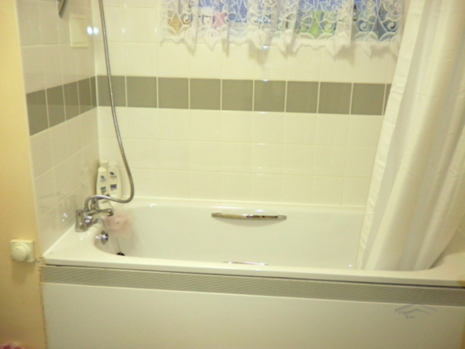 Kitchen and Bathroom Refurbishment London - Tower Hamlets 1 - EuroTop