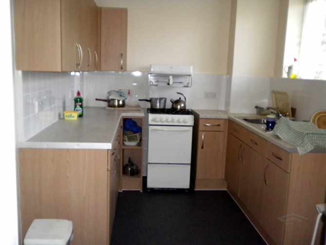 Kitchen and Bathroom Refurbishment London - Tower Hamlets 1 - EuroTop