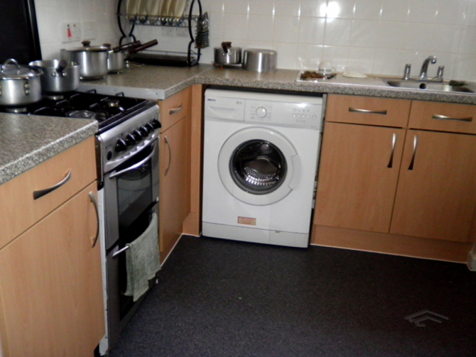 Kitchen and Bathroom Refurbishment London - Tower Hamlets 1 - EuroTop