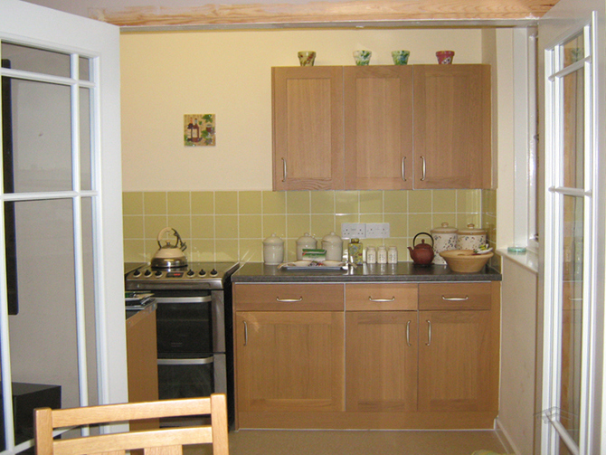 Kitchen and Bathroom Refurbishment London - York Way Estate - EuroTop