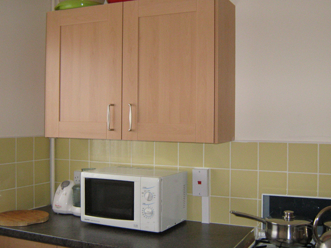 Kitchen and Bathroom Refurbishment London - York Way Estate - EuroTop