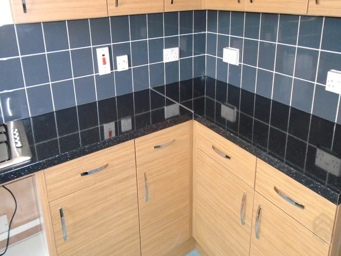 Kitchen and bathroom refurbishment - Rotherhithe - EuroTop